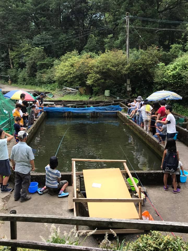 夏のヤマメ祭り大盛況