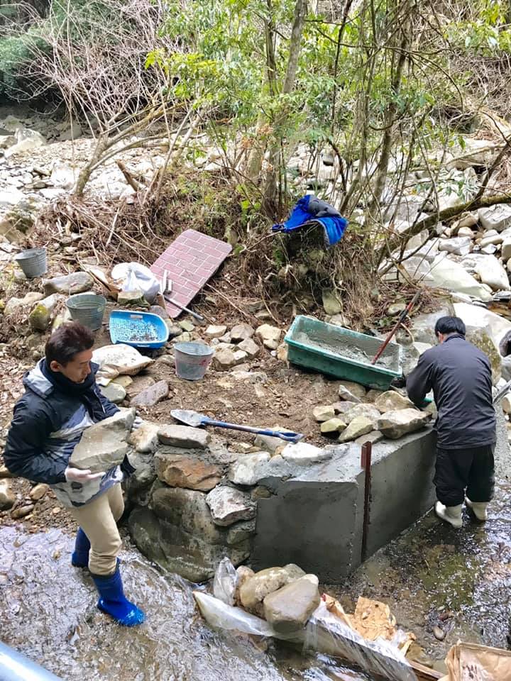 台風被害の修復作業